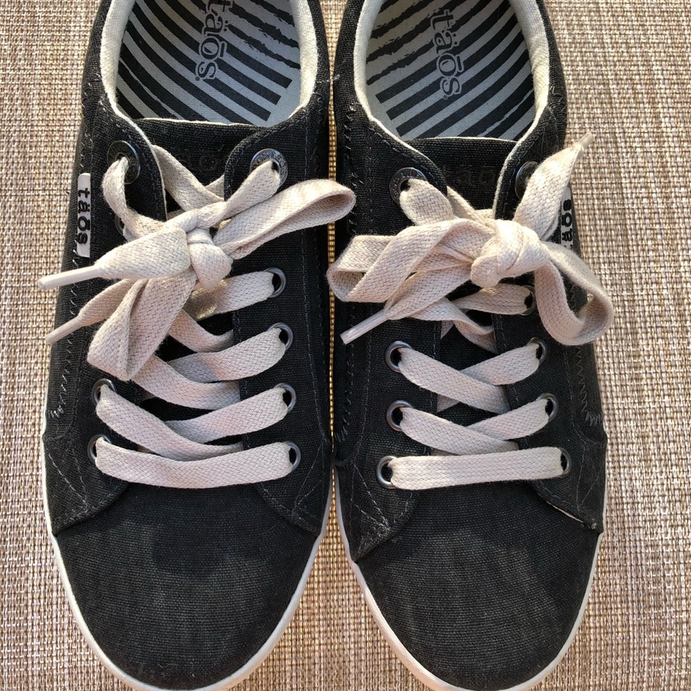 Taos slate grey sneakers